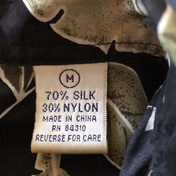 2 men’s shirts - Picture 6 of 7